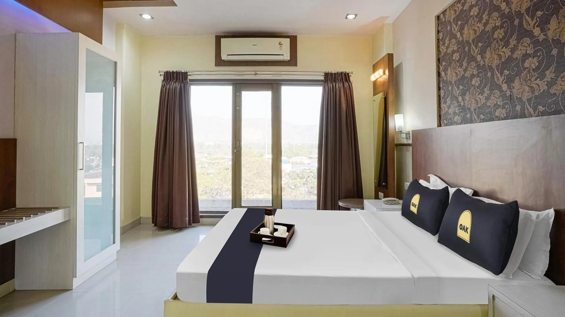 Hotel Aerotech Plaza New Delhi