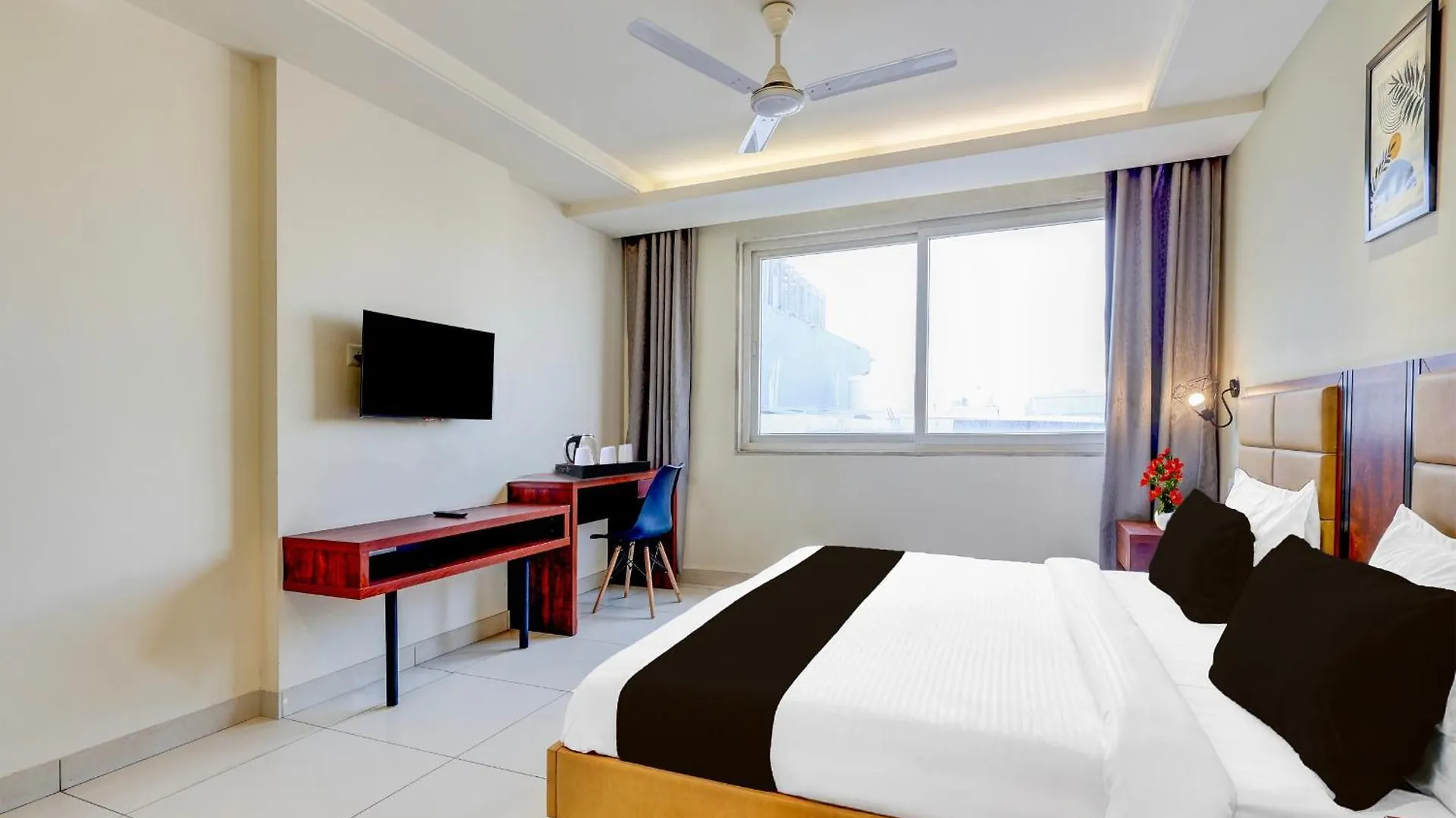 ****  Hotel Aerotech Plaza New Delhi India