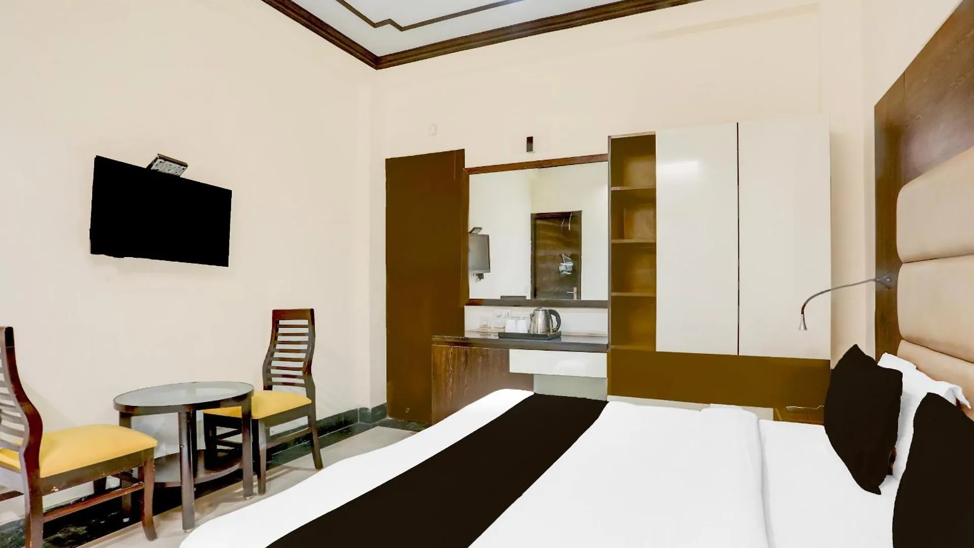 Hotel Aerotech Plaza Nuova Delhi